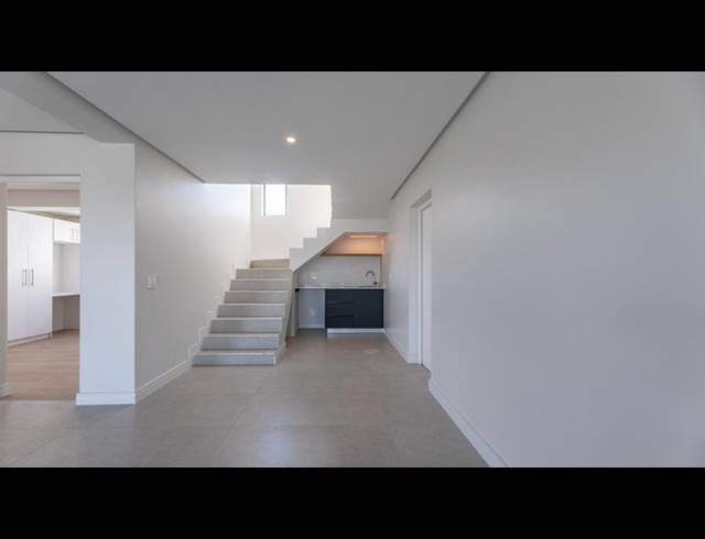 4 BEDROOM TOWNHOUSE FOR SALE IN MELKBOSSTRAND